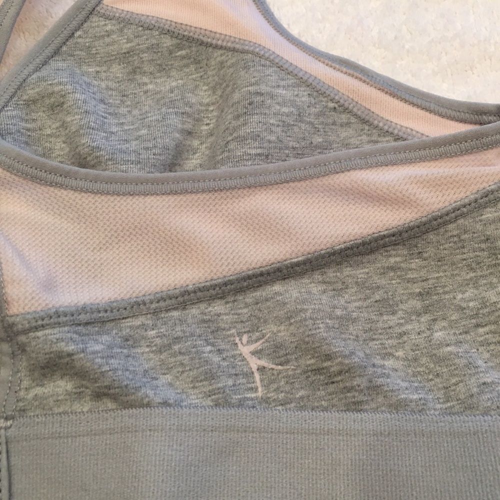 Danskin Now gray pink athletic bra 36 stretch hook - Picture 5 of 5